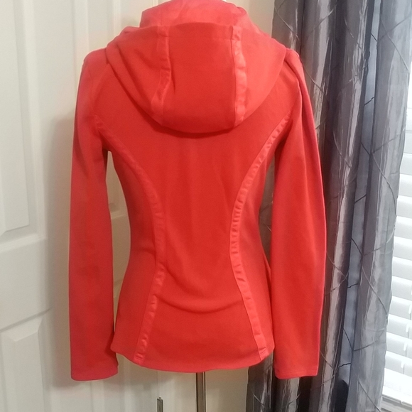 Athleta coat - Picture 3 of 3